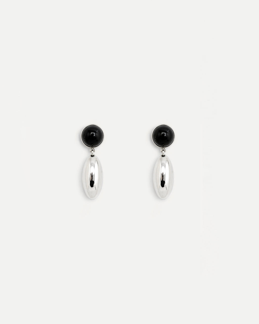 Agnes Earrings in Onyx